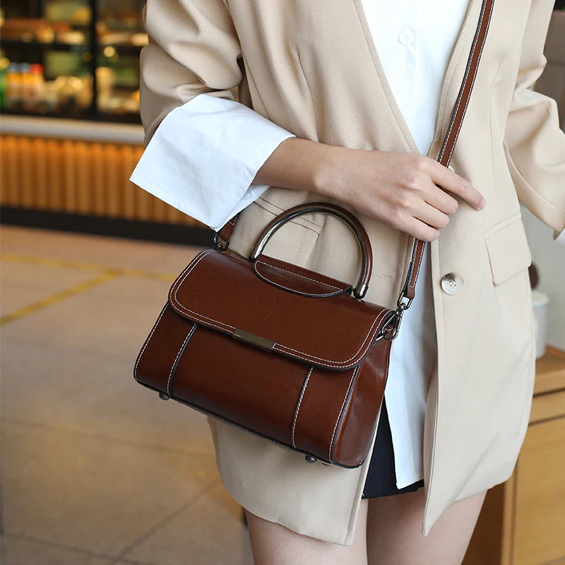Bolso de mujer Vintage de piel de vaca encerado, bandolera mensajero con solapa, bolso de mano a la moda
