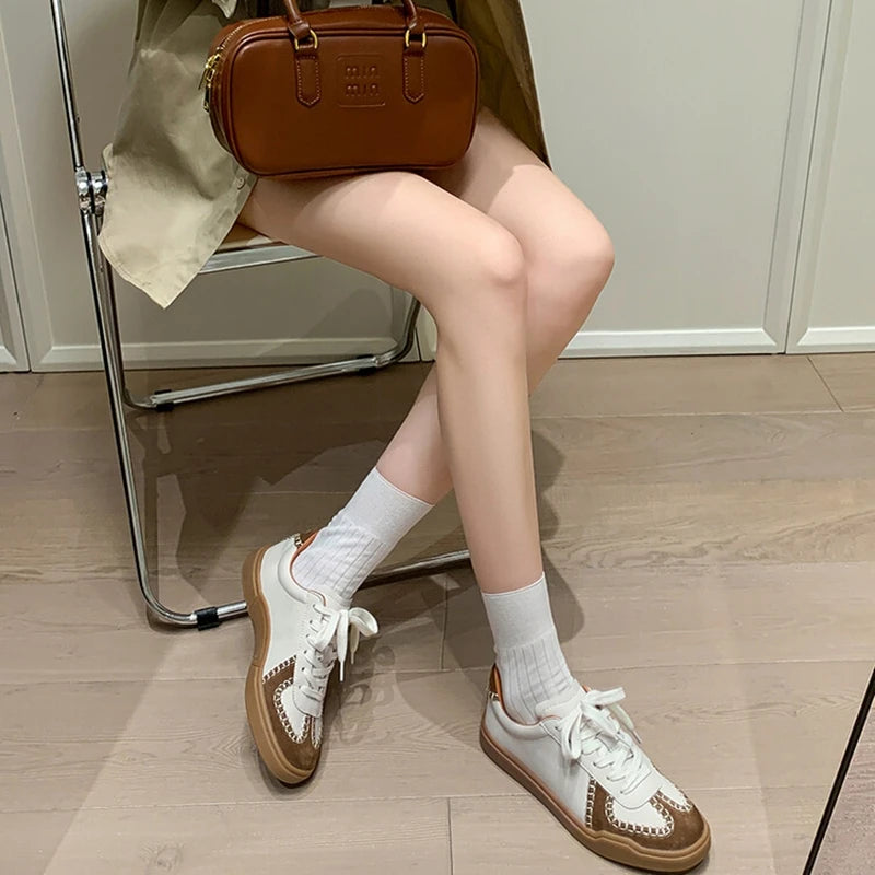 Zapatos Casaul Zapatos de piel dividida para mujer Zapatos de plataforma con punta redonda y tacón grueso Zapatillas con cordones para mujer Zapatillas de deporte alemanas