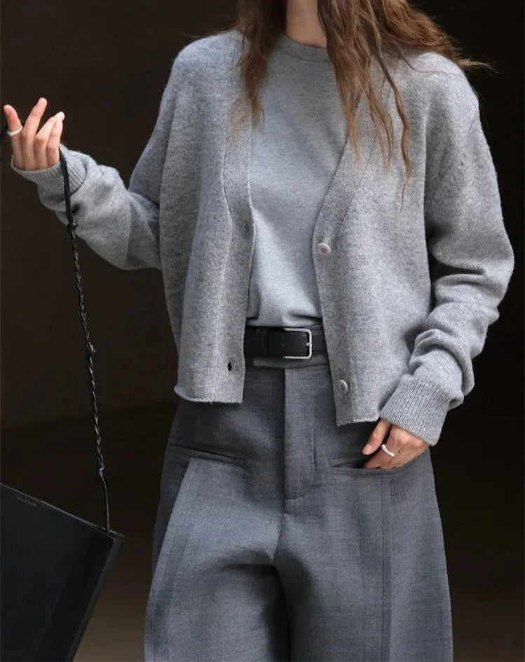 Cárdigan de punto de cuello en V de lana de textura simple para mujer Suéter suave y esponjoso para mujer