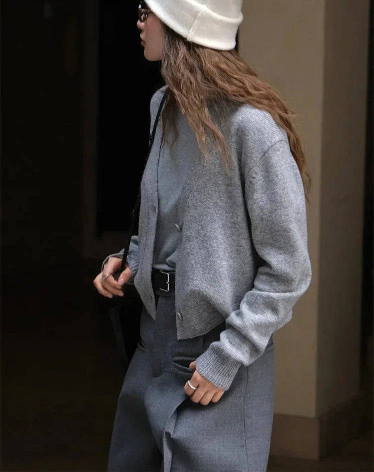 Cárdigan de punto de cuello en V de lana de textura simple para mujer Suéter suave y esponjoso para mujer