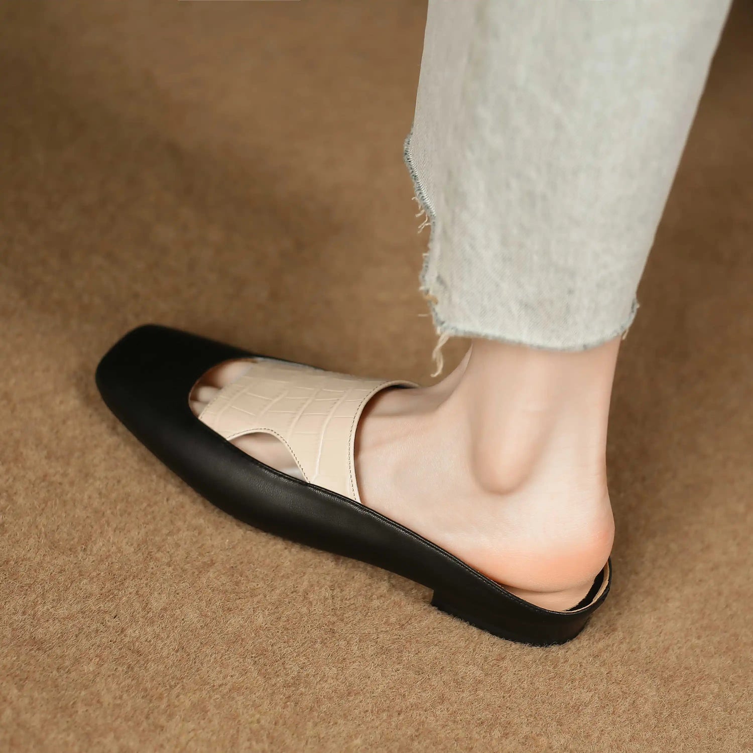 Big Size Sheep Leather Square Toe Mules Mixed Color High Street Fashion Slingback Outside Slippers