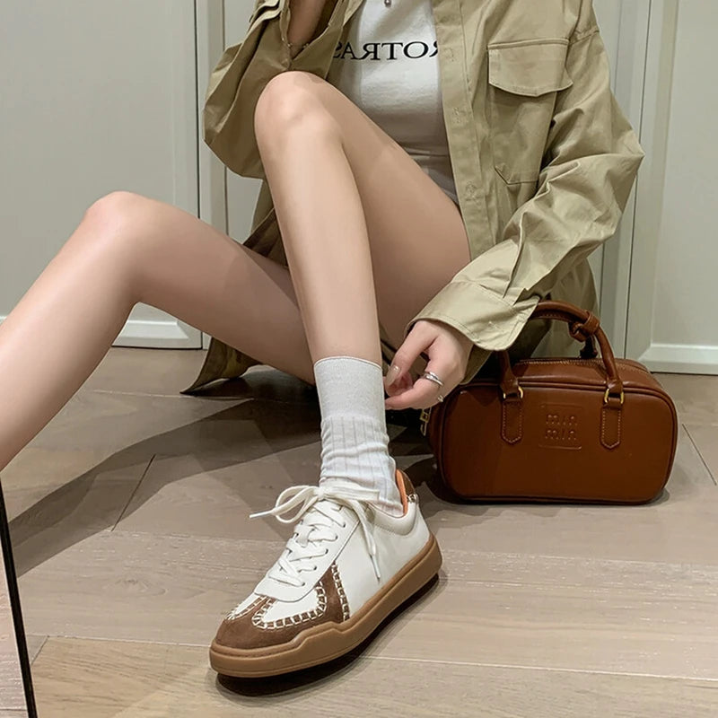 Zapatos Casaul Zapatos de piel dividida para mujer Zapatos de plataforma con punta redonda y tacón grueso Zapatillas con cordones para mujer Zapatillas de deporte alemanas