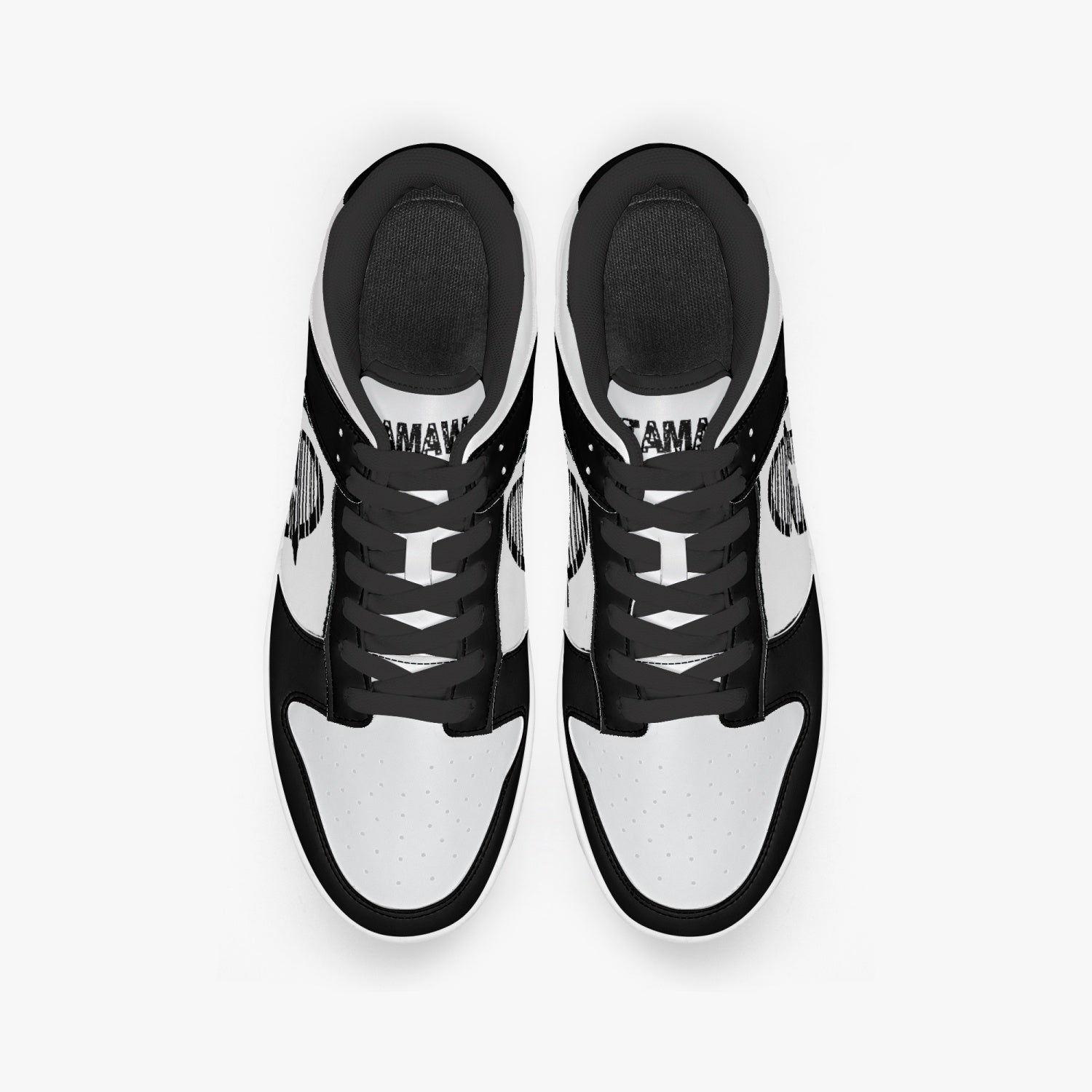 Dunk Stylish Low-Top Leather Sneakers / Black & White KilyClothing